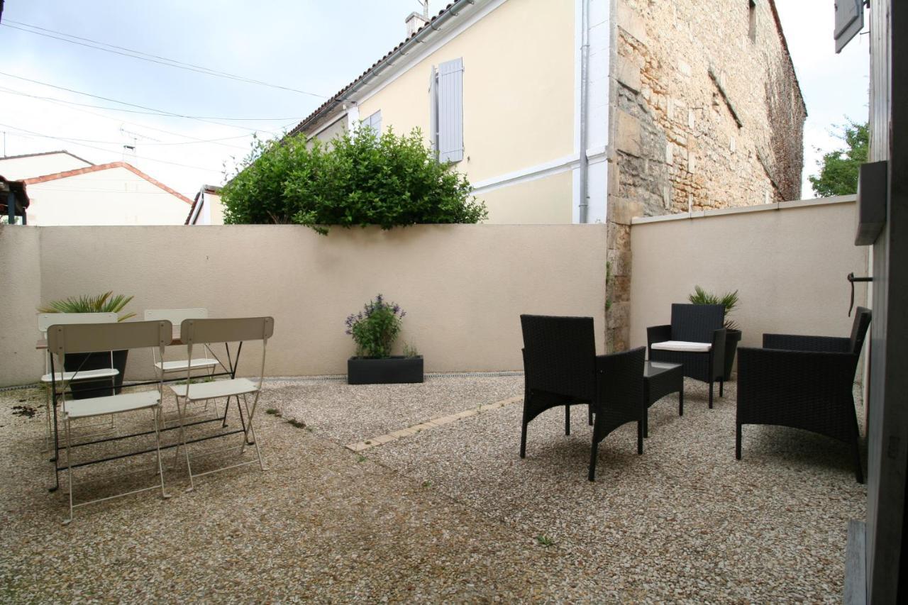 L'Appartement Terrasse Angoulême Exteriör bild